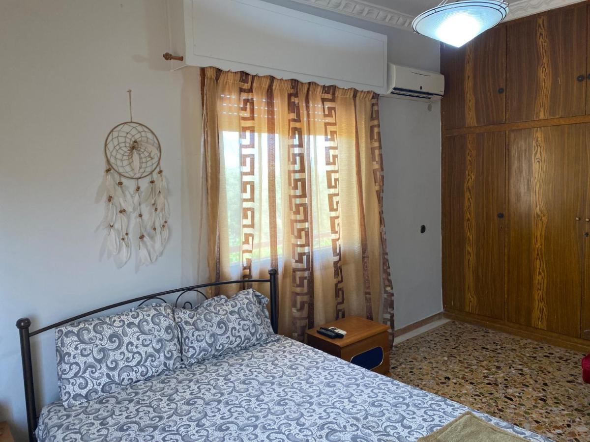 Anita'S Hosting Apartment Kalamata Exterior photo
